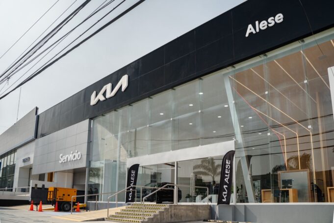 Kia inaugura su renovada tienda en Camacho, uno de los clústeres automotrices más importantes de Lima