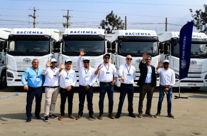 RACIEMSA incorpora 50 remolcadores FAW GNV a su flota con el respaldo de San Bartolomé S.A.