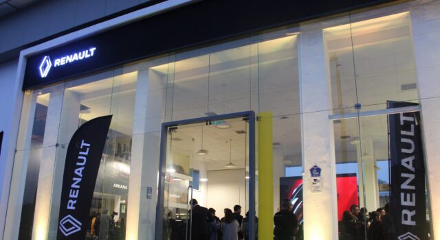 Renault fortalece su presencia en Lima con la inauguración de una nueva tienda en Surco