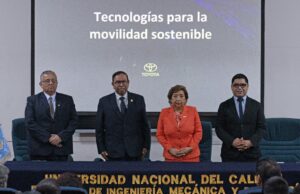 Toyota reafirma su compromiso con la movilidad sostenible junto a estudiantes de la Universidad Nacional del Callao