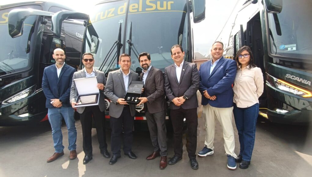 Confort y seguridad sobre ruedas: Cruz del Sur apuesta por la nueva generación de buses Scania para su servicio premium