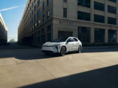 Toyota y Superman se unen en la pantalla grande: el nuevo Toyota bZ debuta en el cine como el auto oficial de Lois Lane