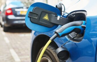 Crecen las ventas de vehículos electrificados y se duplica participación de eléctricos puros al cierre del primer semestre