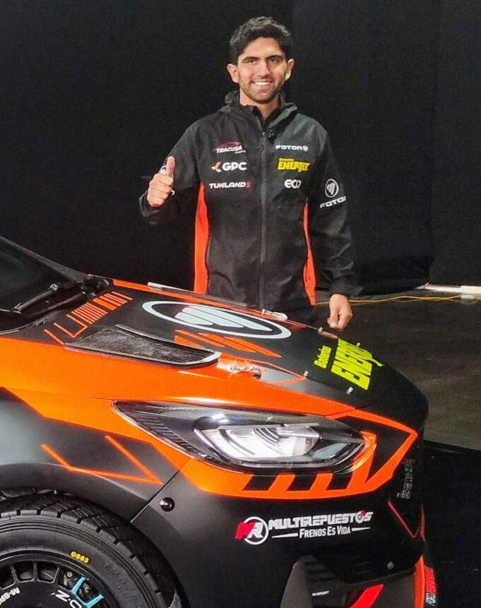André Martínez vuelve al podio del WRC3 en Estonia y se mete al top 10 del campeonato
