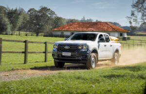 Ford refuerza su presencia en el sector minero con soluciones integrales en NEOMIN 2025