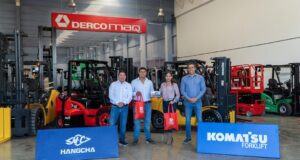 Dercomaq entrega flota a Maquinarias Macu
