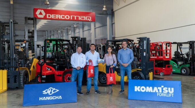 Dercomaq entrega flota a Maquinarias Macu