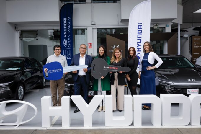 Sportwagen y EuroRenting refuerzan su alianza con la entrega de una nueva flota de vehículos Hyundai