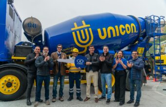 UNICON presenta el primer camión mezclador de concreto 100% eléctrico en el Perú