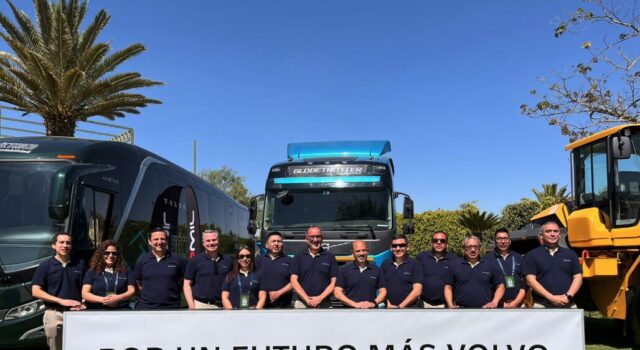 Volvo revoluciona la minería peruana con el camión más seguro del mundo y su primer bus 100% eléctrico de Latinoamérica