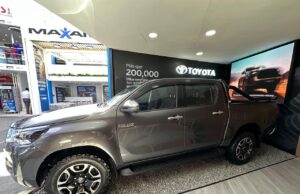 Toyota Hilux, la pickup que mueve a la minería peruana, estuvo presente en PERUMIN 2025