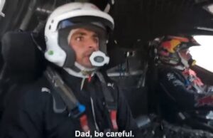 Legado en el desierto: Carlos Sainz y su hijo ponen a prueba la Ford Raptor T1+