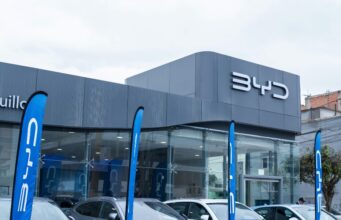 BYD inaugura su nueva tienda en Surquillo y consolida su compromiso con la movilidad eléctrica en el Perú