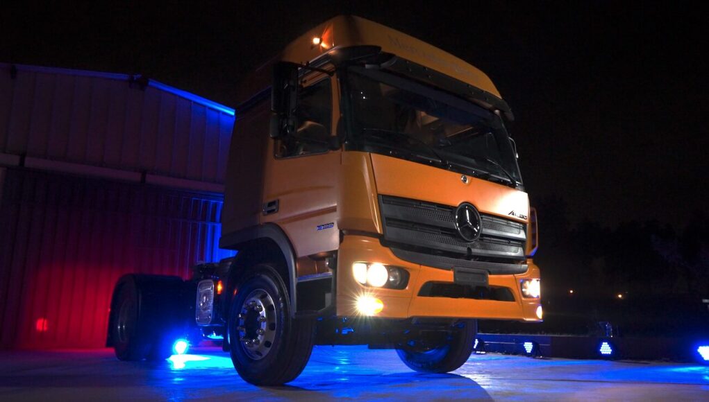 Mercedes-Benz presenta el nuevo Atego 1933 4×2