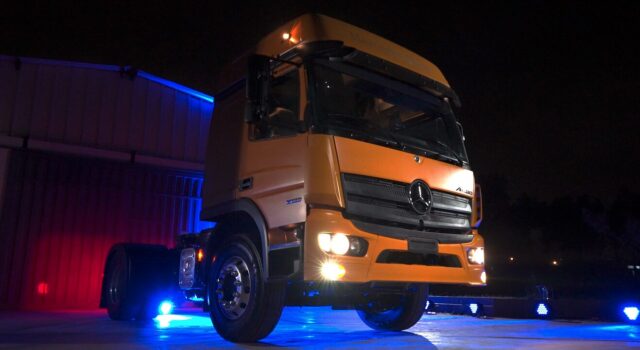 Mercedes-Benz presenta el nuevo Atego 1933 4×2
