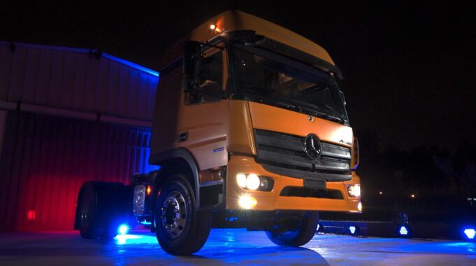 Mercedes-Benz presenta el nuevo Atego 1933 4×2