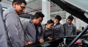 Kia forma a la nueva generación de talentos automotrices con su programa “Kia Potential”