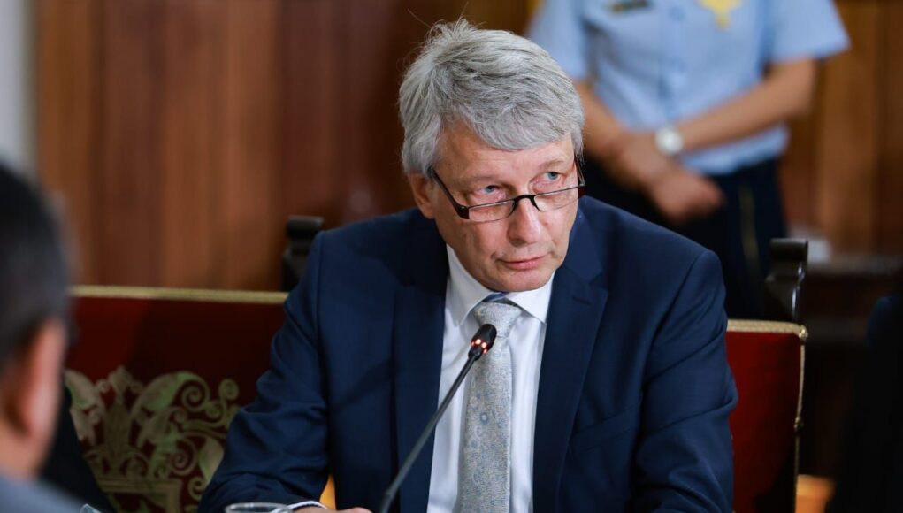 La AAP participó en mesa de trabajo convocada por el presidente de la República