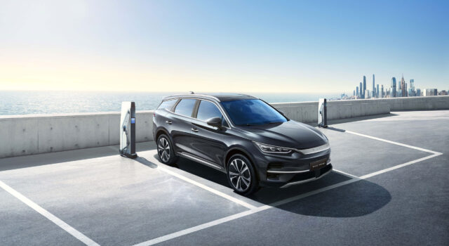 5 ventajas de manejar un auto eléctrico en la ciudad