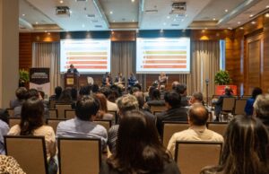 DEBATE SOBRE FALTA DE SEGURIDAD Y CAOS EN EL TRANSPORTE URBANO DE LIMA Y CALLAO