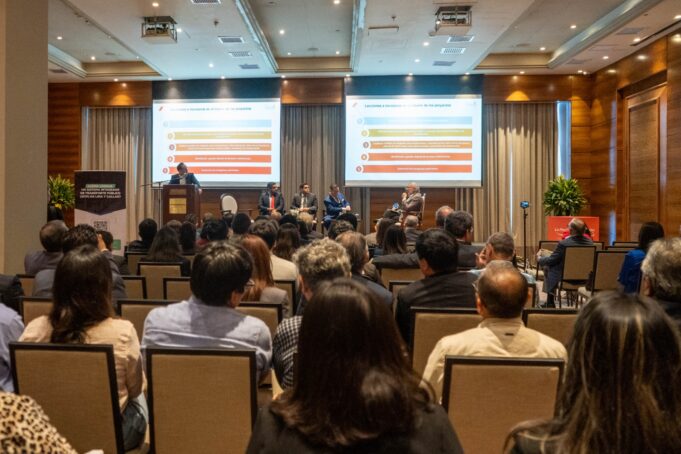 DEBATE SOBRE FALTA DE SEGURIDAD Y CAOS EN EL TRANSPORTE URBANO DE LIMA Y CALLAO