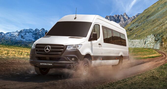 Sprinter Pasajeros: la seguridad activa que protege cada viaje