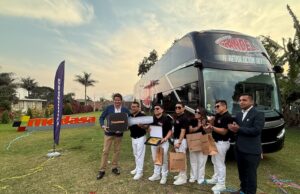 VIDEO: MODASA y Orquesta Candela de gira por todo el Perú en el moderno ZEUS