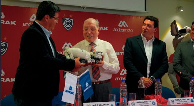 Andes Motor y Sitrak anuncian alianza estratégica con Cienciano para la temporada 2026