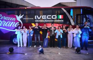 Iveco, parte del grupo Andes Motor, realiza entrega de bus al grupo musical Corazón Serrano