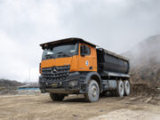 Divemotor rinde homenaje al trabajador minero peruano y destaca su rol en el desarrollo del país