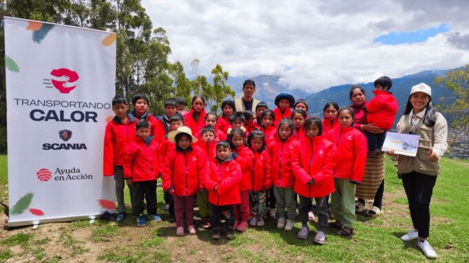 Scania viene abrigando a más de 7000 niñas y niños con programa “Transportando Calor”