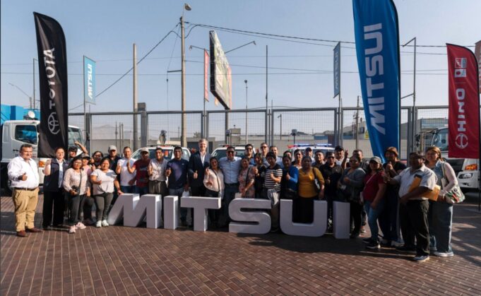 Mitsui Automotriz entrega nueva flota de camiones y camionetas a la Municipalidad de San Antonio