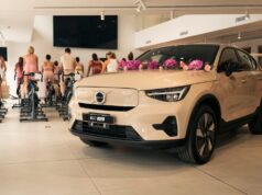 Volvo promueve la conexión y el bienestar en el Mes Rosa