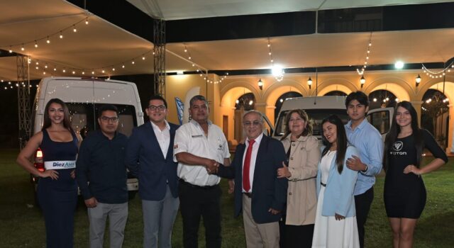 20 Foton Toano para ‘Diez Ases Transporte & Turismo’