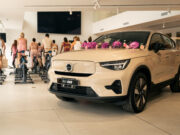 Volvo promueve la conexión y el bienestar en el Mes Rosa