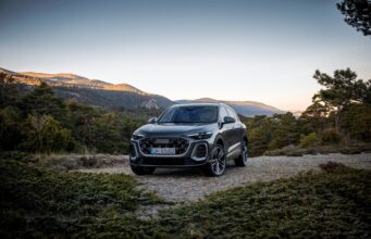 Audi Q5 SUV y Q5 Sportback: la nueva generación del modelo más emblemático de la marca de los cuatro aros
