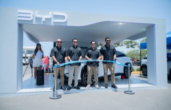 BYD, la marca líder mundial en vehículos de nuevas energías, apuesta por el verano peruano en el Boulevard de Asia