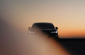 El nuevo Volvo EX60: hasta 810 km de autonomía líder en su clase y una carga tan rápida como una parada para combustible y café