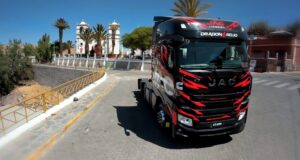 Remolcador JAC K7 ATM con motor Cummins ISG 490 HP