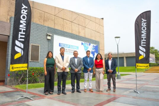 Withmory y Tecsup se unen para elevar la formación técnica en el sector de camiones y maquinaria
