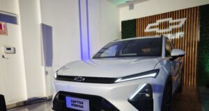 Chevrolet acelera su estrategia de electrificación en Perú con la llegada de la nueva Captiva en sus versiones EV e Híbrida