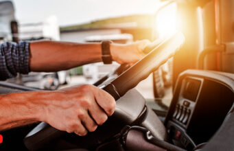 5 claves para evitar la fatiga al conducir en rutas largas por carretera