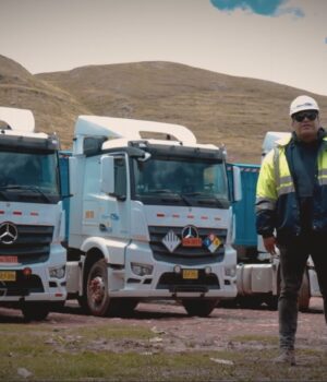 Transportes Paty y Divemotor: New Actros un aliado en la ruta | desde Juliaca – Perú (video)