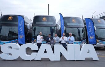 Transportes Julio César moderniza su flota con 6 buses Scania K450C 6×2 con carrocería Marcopolo