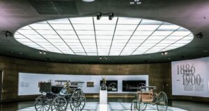 El futuro nunca termina: Mercedes-Benz conmemora 140 años de historia e innovación