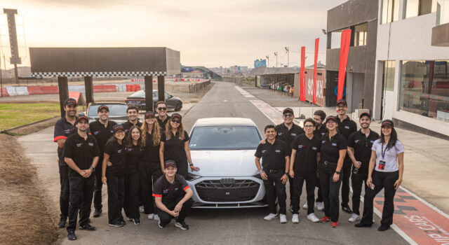 Audi Perú pone a prueba su ADN deportivo en pista con el Audi Sport Driving Experience en La Chutana