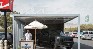 Kia Perú apuesta por el co-branding con Santorini para impulsar experiencias de marca