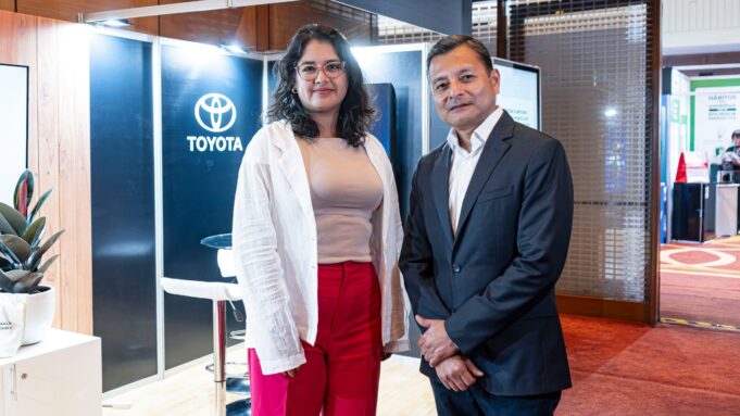 Toyota del Perú participa en la X Conferencia Internacional de Eficiencia Energética del MINEM y refuerza su compromiso con la movilidad sostenible