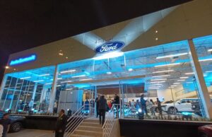 Ford Perú fortalece su red de concesionarios con sede renovada de Auto Summit en La Molina