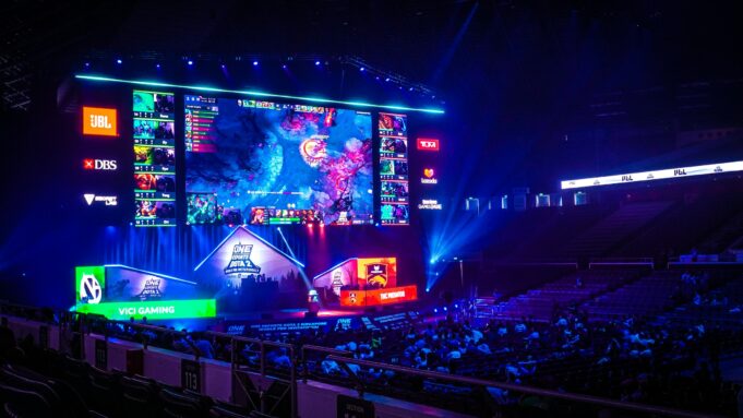 Kia renueva su alianza con América Esports y refuerza su apuesta por el gaming en Perú